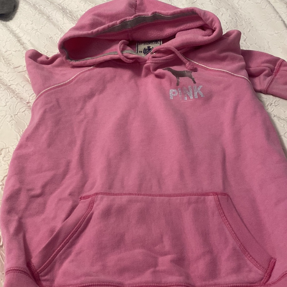 Two Pack Vs Pullovers - image 2